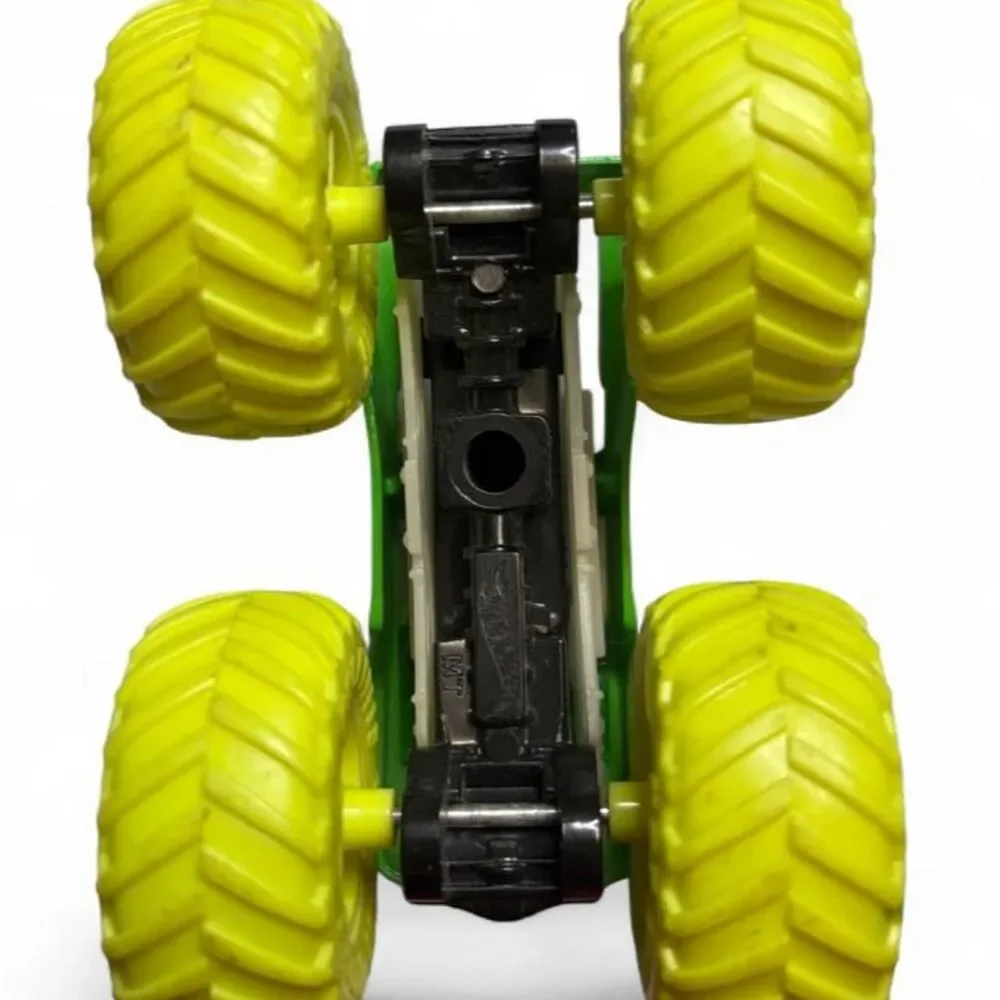 Hot Wheels Monster Trucks Gunkster 1:64 Green & Yellow